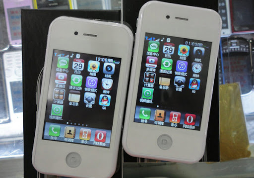 Fake Smartphones Produced in China